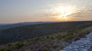 parque natural das serras de aire e candeeiros, trekking, caminhada, fornea, porto de mós, bezerra, corredoura, ndesafios, natureza e desafios,