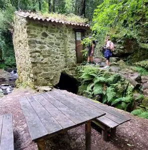 pedra ferida, penela,